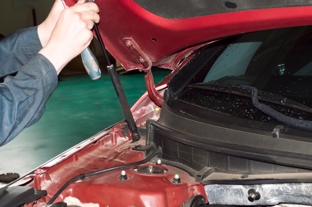 Jørgen fik et chok: Skulle pludselig betale 20.000 kr. for en simpel bilreparation