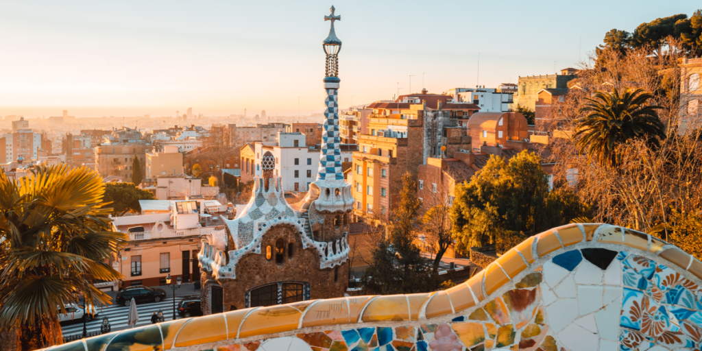 Spaniere raser mod turister: Lokale beskriver det som et “helvede”