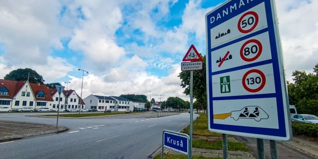 Nye regler for hastighedsgrænser på vej. Skal indføres inden årsskiftet.