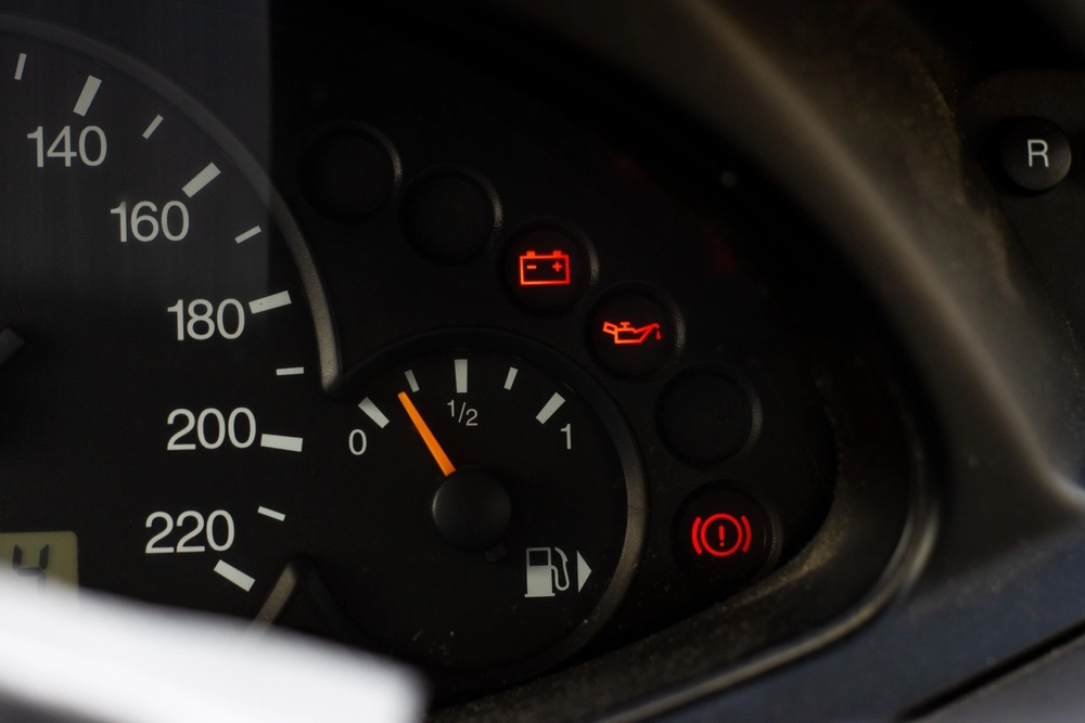 Her er de advarselslamper i bilen, du absolut IKKE må ignorere