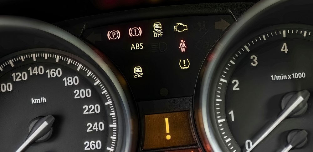 Bilekspert advarer: Dette symbol må du aldrig ignorere