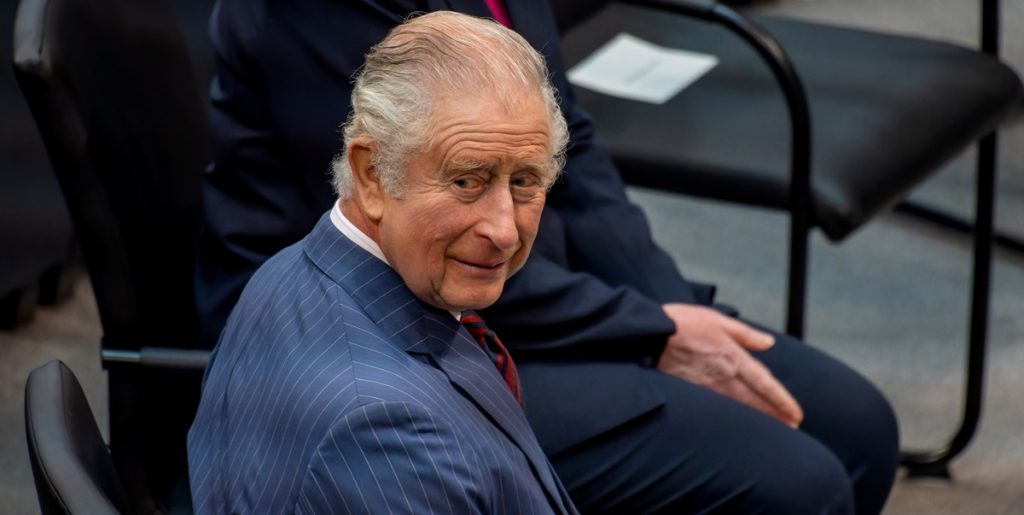 Kong Charles’ respons til en fremmødt fan med et bizart spørgsmål begejstrer internettet