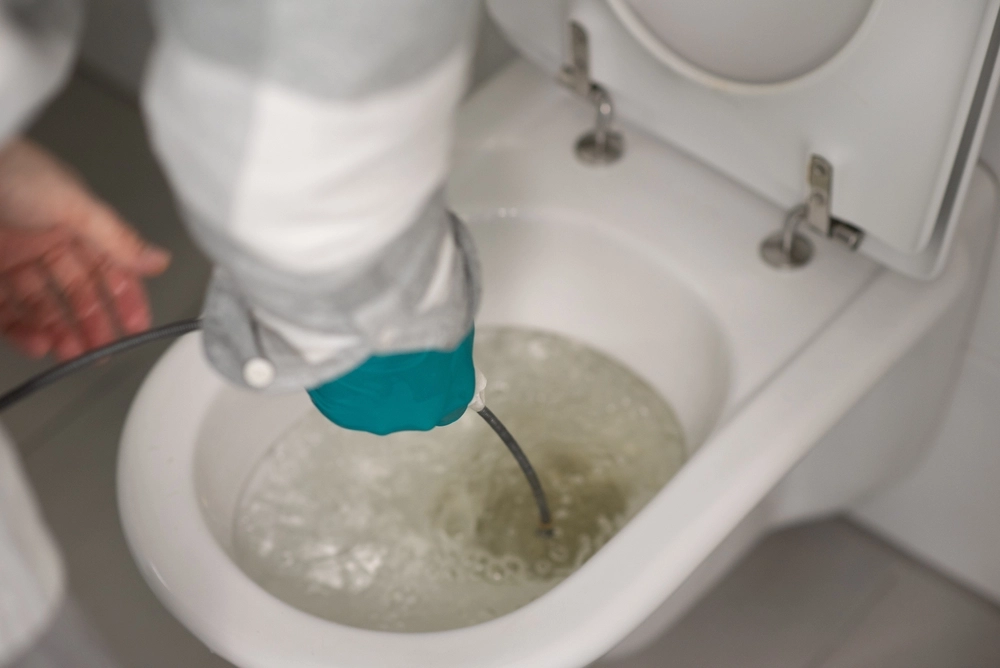 VVS’ere slår alarm over dårlig vane: Den beskadiger dit toilet
