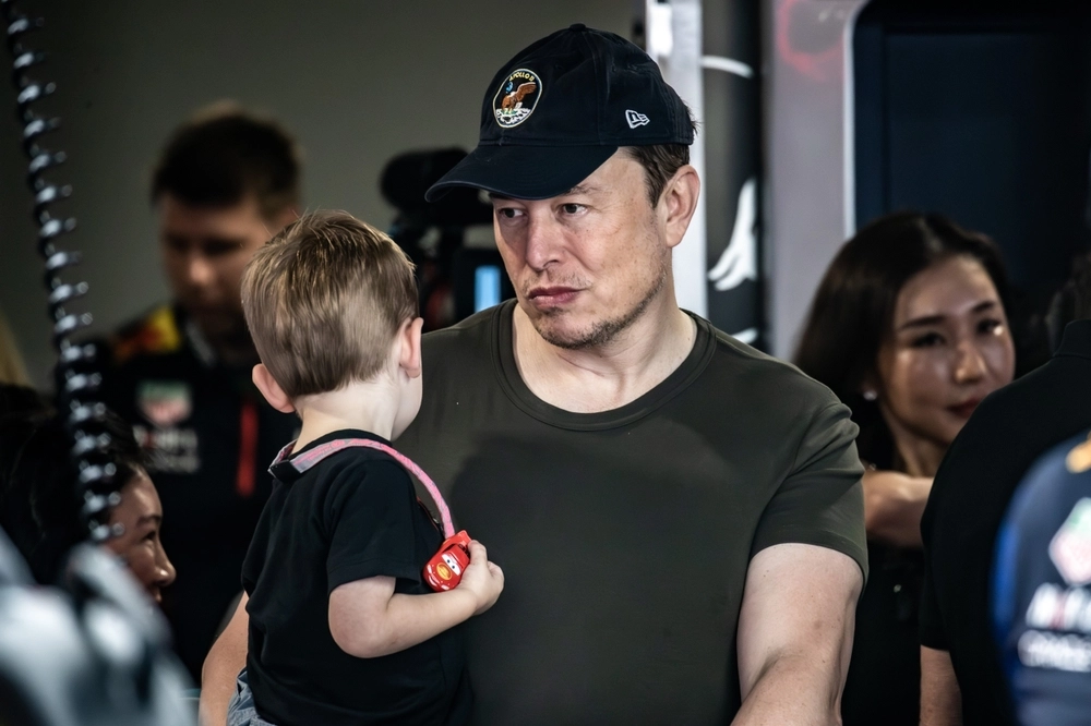 Elon Musk mødt af nye tal: Bekræfter hans største frygt
