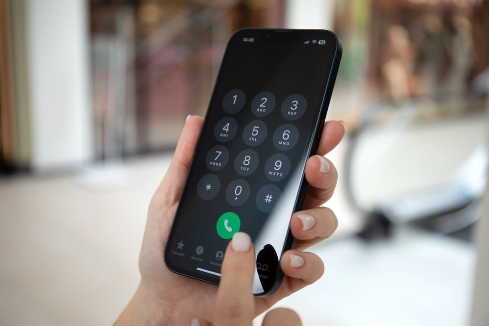 Hvis du bliver ringet op af dette telefonnummer, skal du tage den med det samme