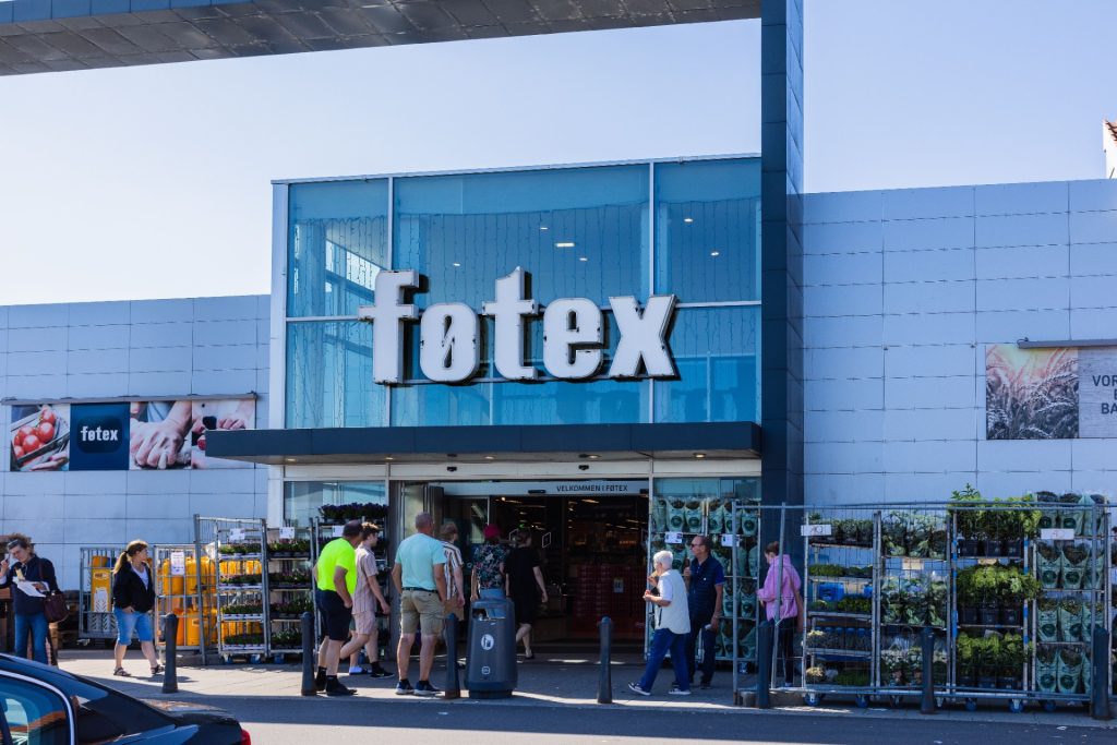 Fulde mænd klapper unge bagi i Føtex: Nu slår tilsyn ned