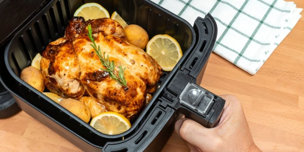 Søndagsmiddagen over dem alle: Lav den bedste kylling i airfryer