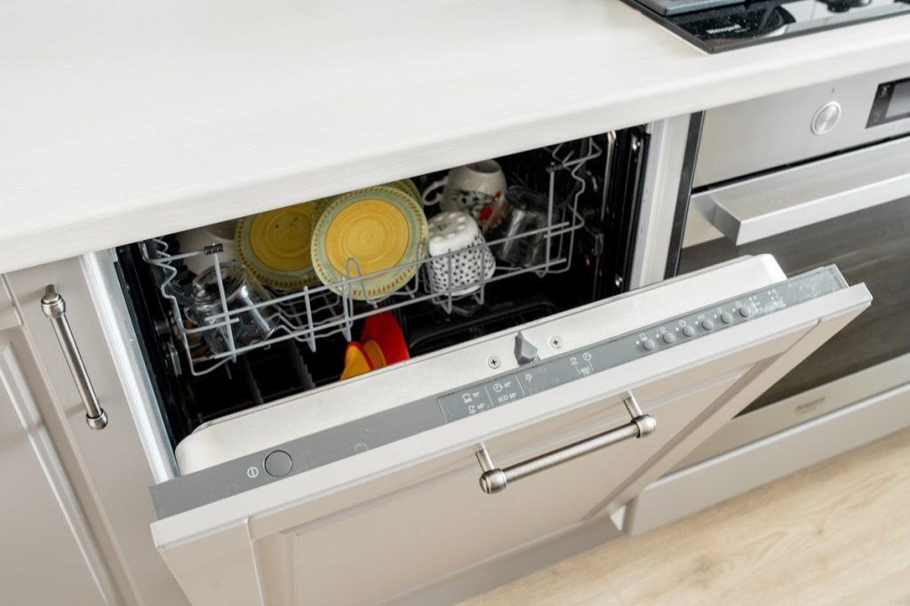 Disse oversete ting bør du jævnligt give en tur i opvaskemaskinen