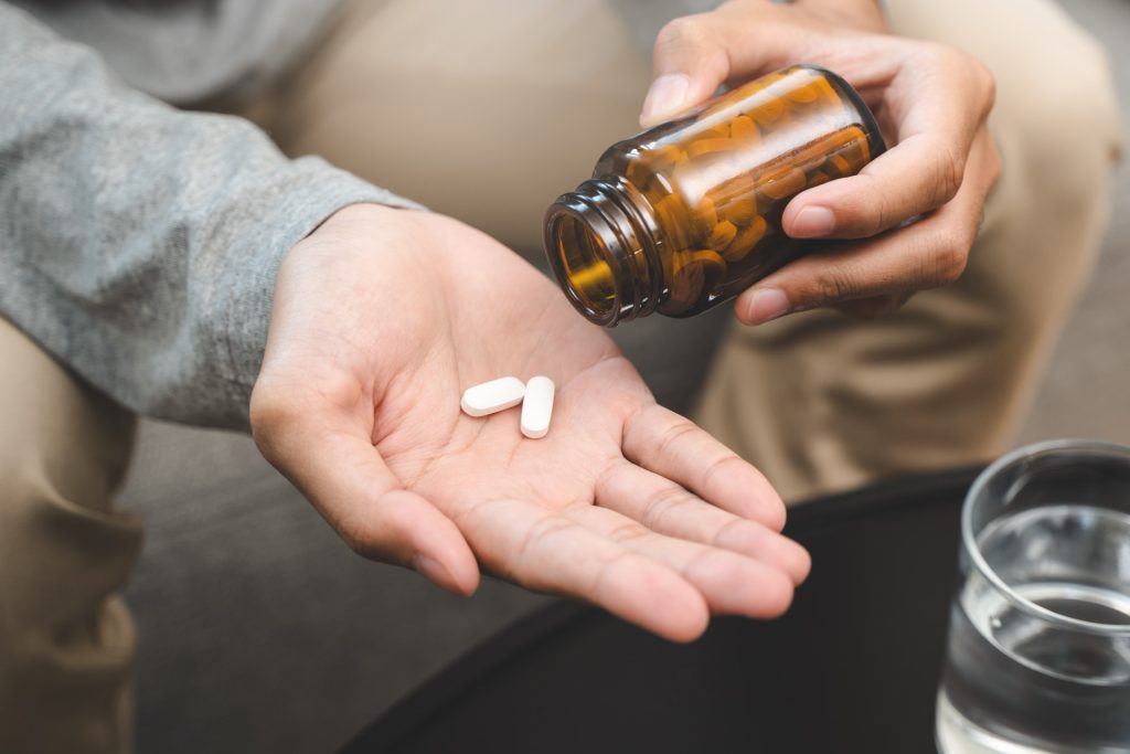 Kan du få for mange vitaminer? Her er, hvad der sker, hvis du overdriver