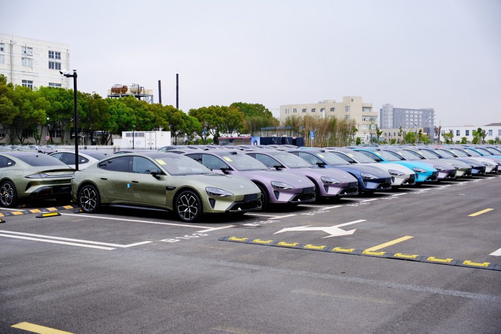 Populært bilmærke vil have patent: Udvikler bilbatteri med rækkevidde på 1.200 kilometer