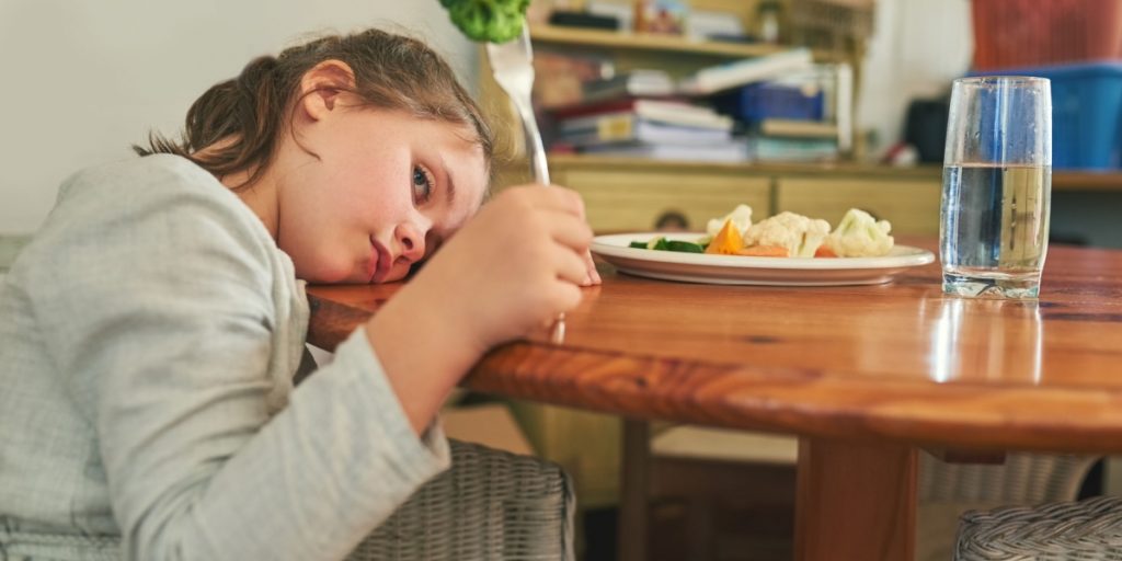 Nyt studie afslører særlig tilstand, der rammer næsten alle børn: Kalder det ‘anti-klump-fase
