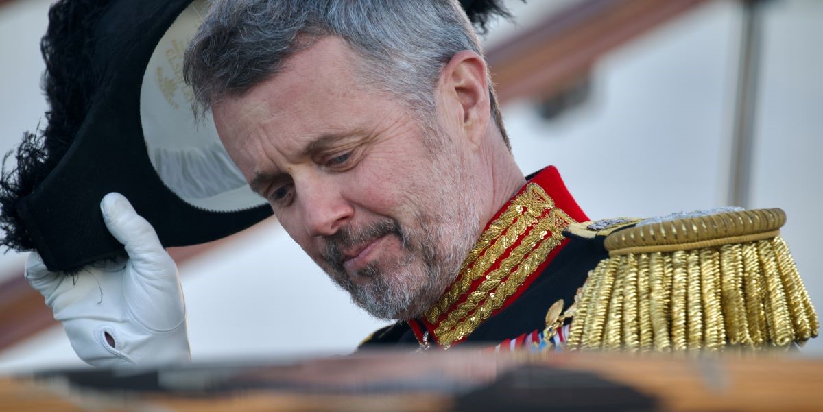 Kong Frederik hyldet som “den sejeste konge”