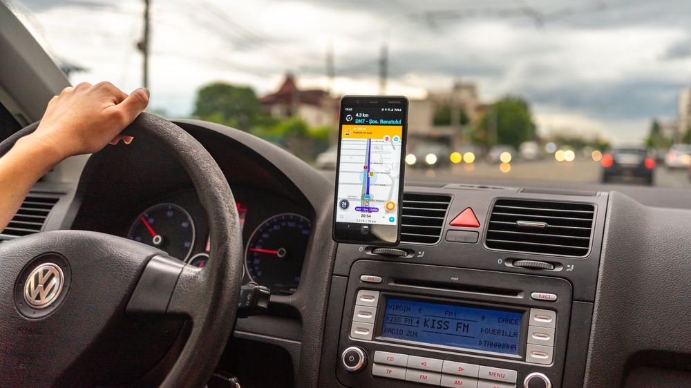 Gratis app til smartphone advarer om fartkontroller: Aktivér blot denne funktion