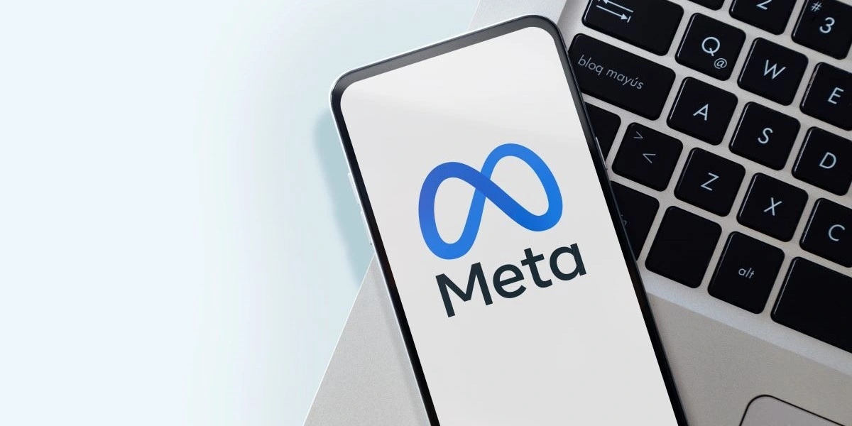 Meta sletter over to millioner kontoer