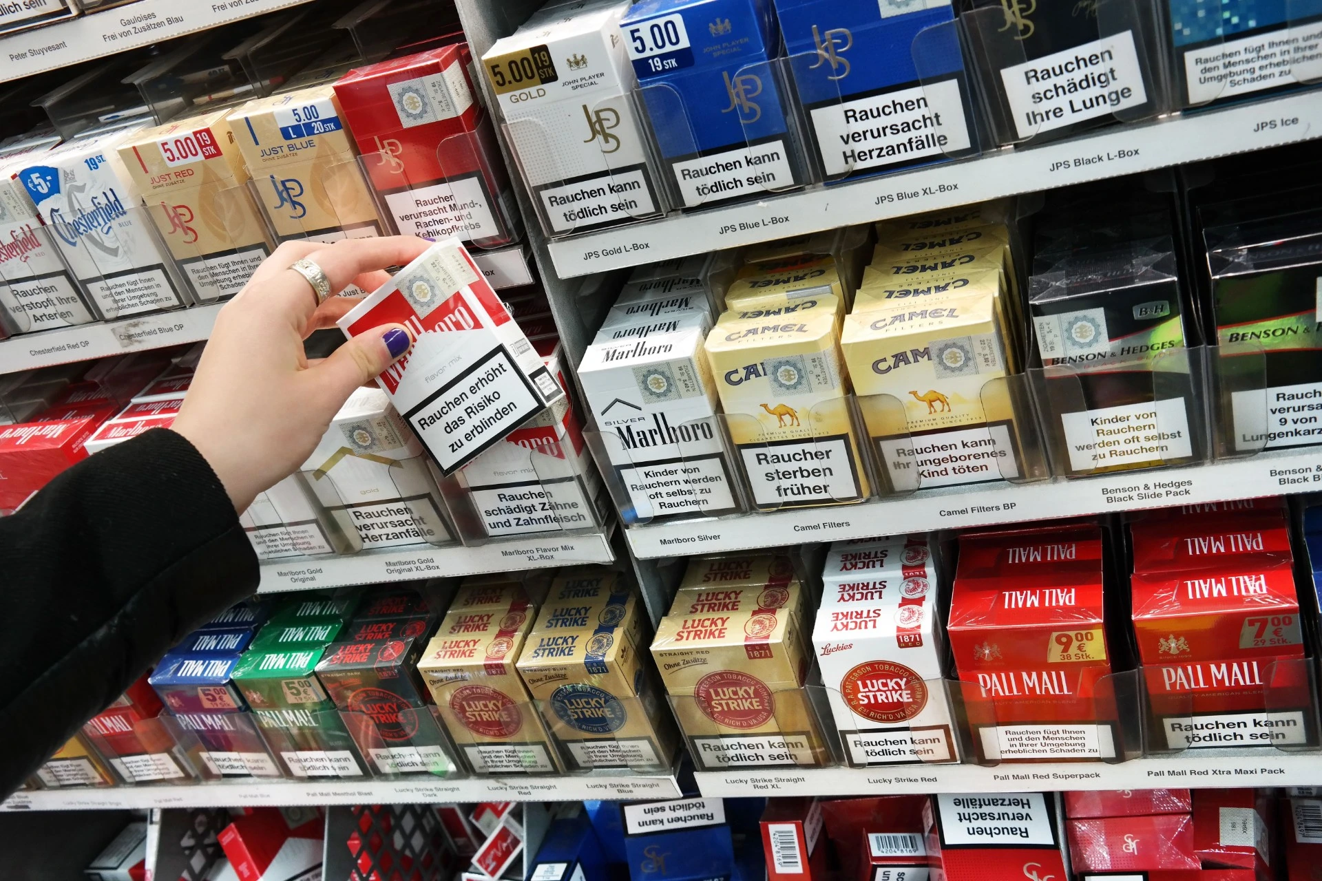 Efter omfattende lovbrud: 88 butikker politianmeldt
