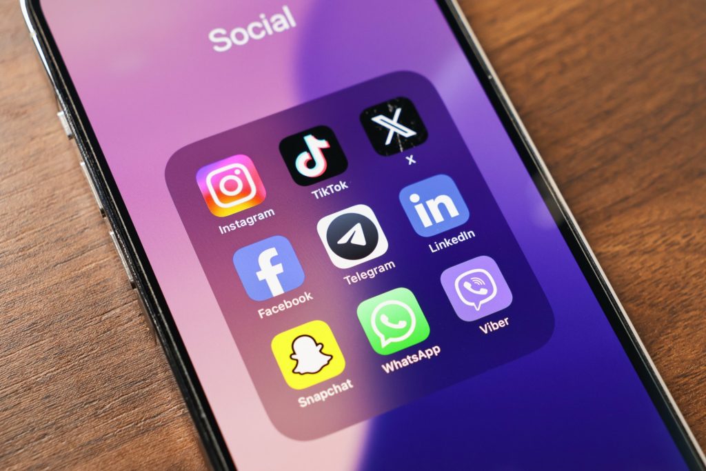 Danskere kæmper for at slukke skærmen – men én app gør det umulig