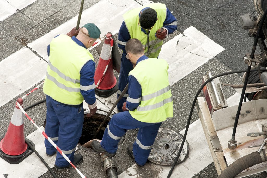 Tunnel i Vejle afspærres i en måned: Bybusser omlægges og bilister må finde andre veje