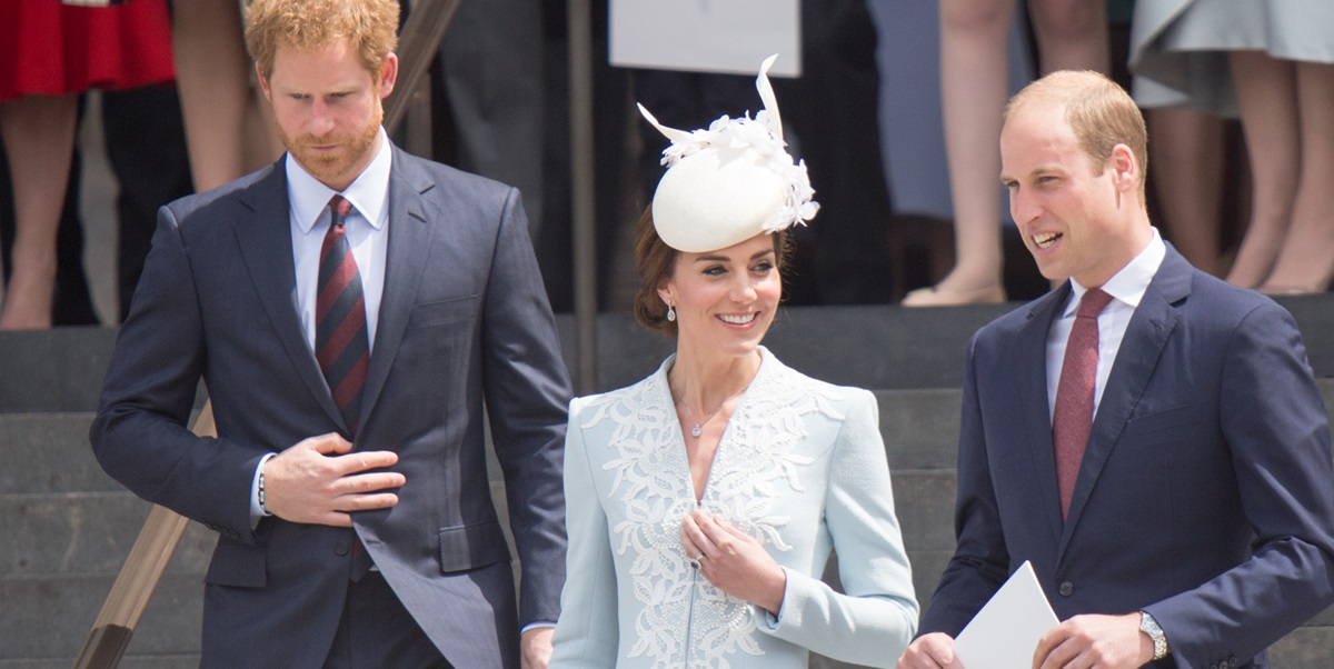 Prins William overrasker alle: Nævner Harry i ny udtalelse