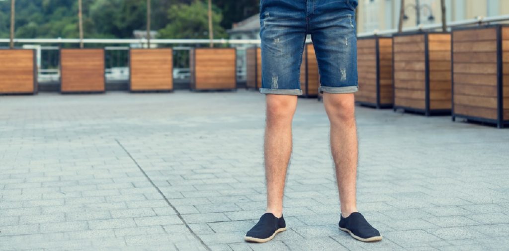 Mange har undret sig: Her er årsagen til, at postbude næsten altid har shorts på