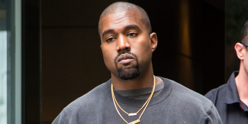 Kanye West køber højreorienteret socialt medie