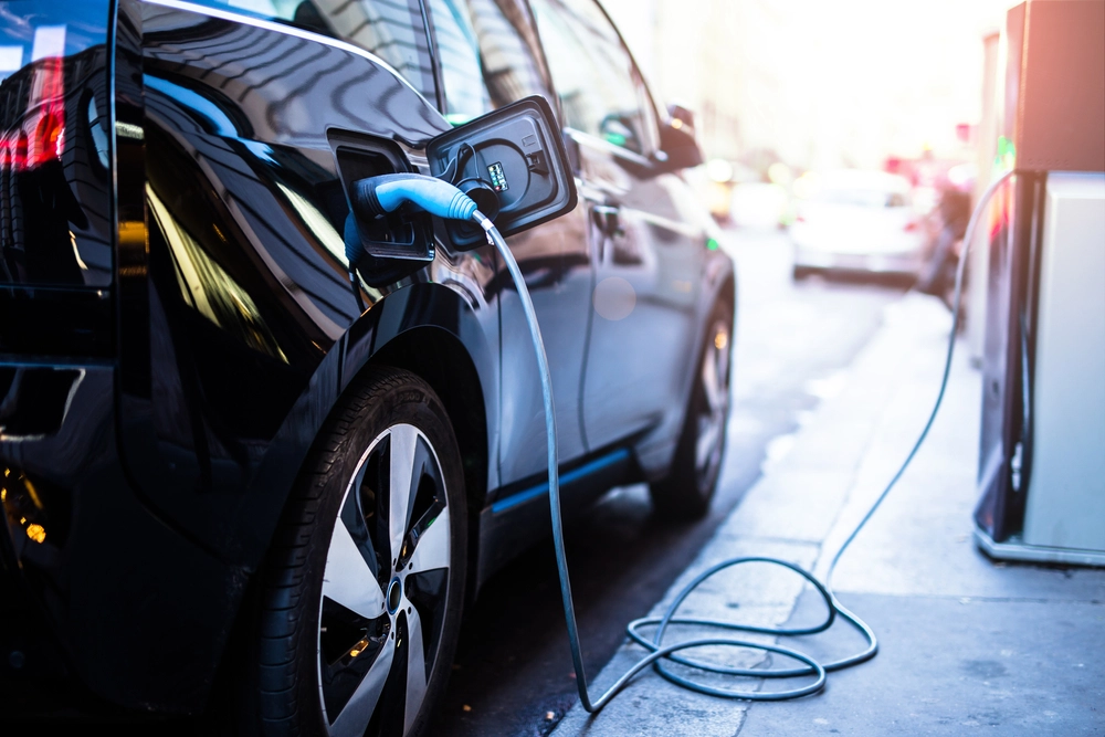 Så meget stiger afgiften på elbiler i 2025