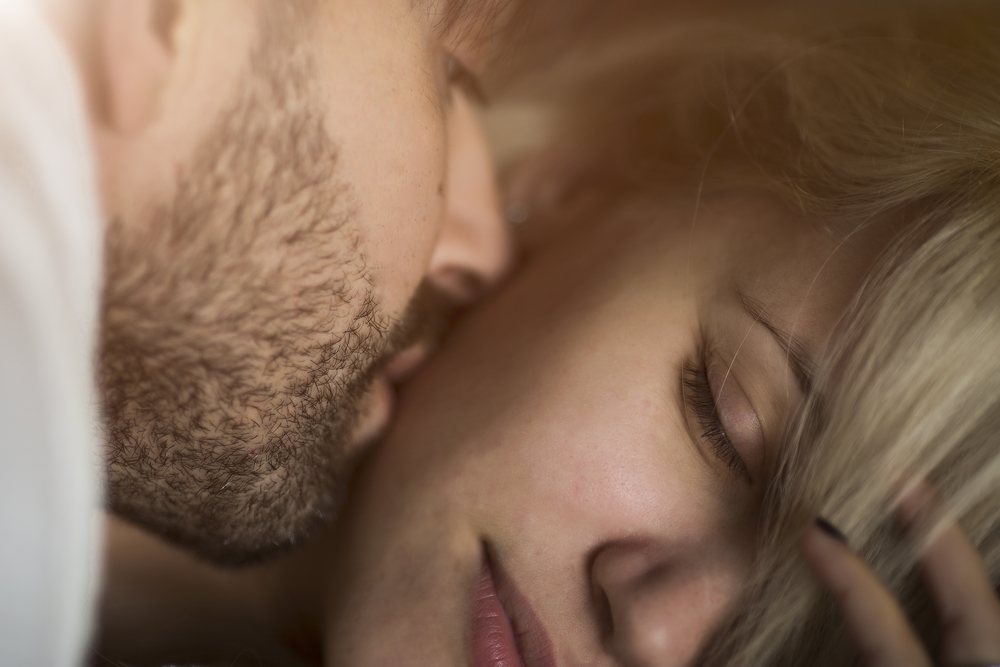 Overrask din partner i sengen med disse tre sexlegetøj