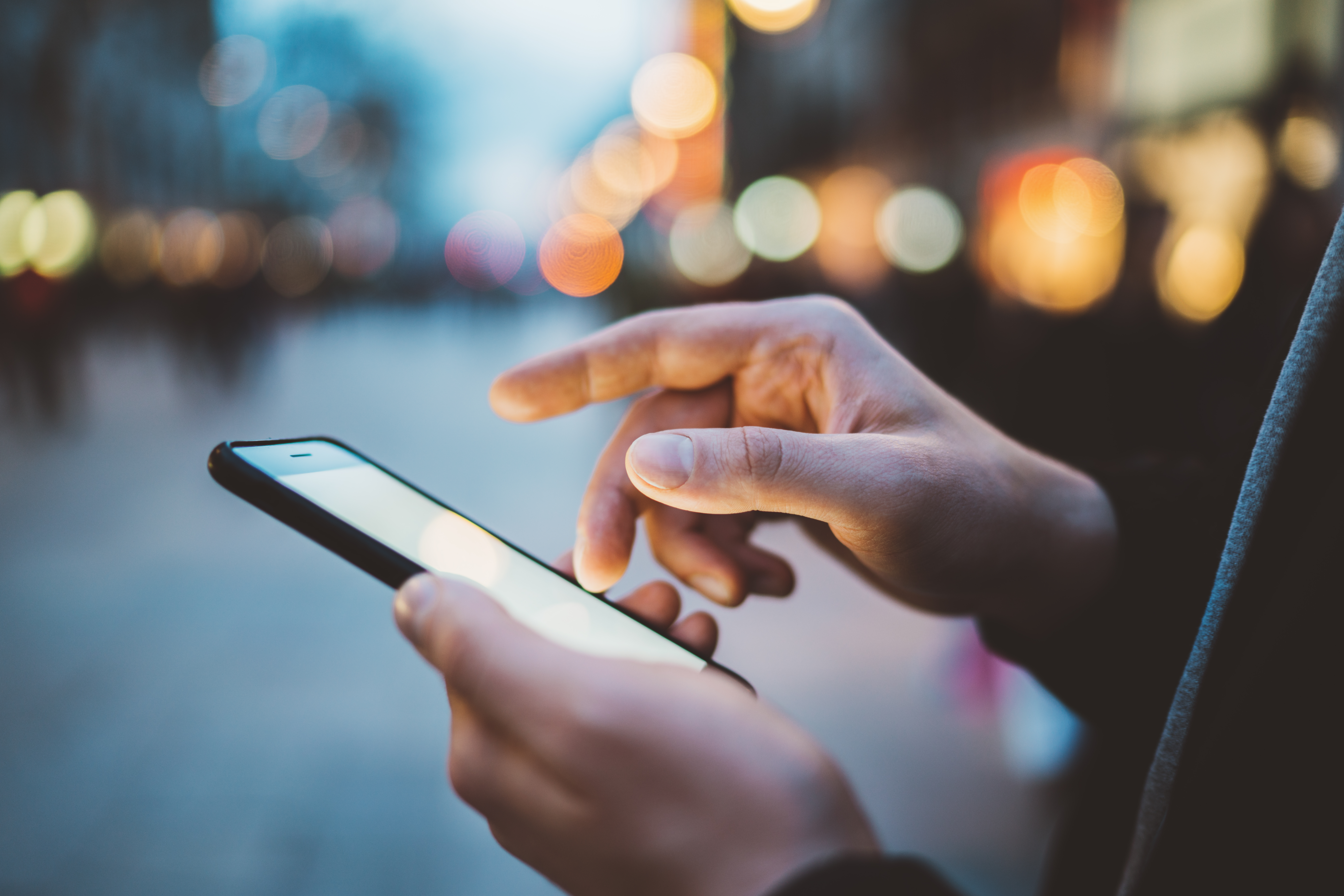 Overførte seks kroner på MobilePay: Nu skal han i fængsel