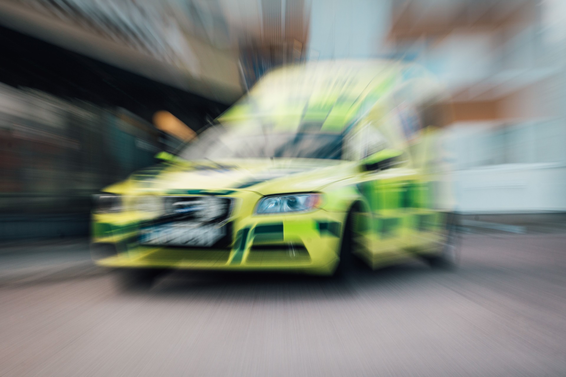 10-årig pige død: Faldt ned fra skolens tag