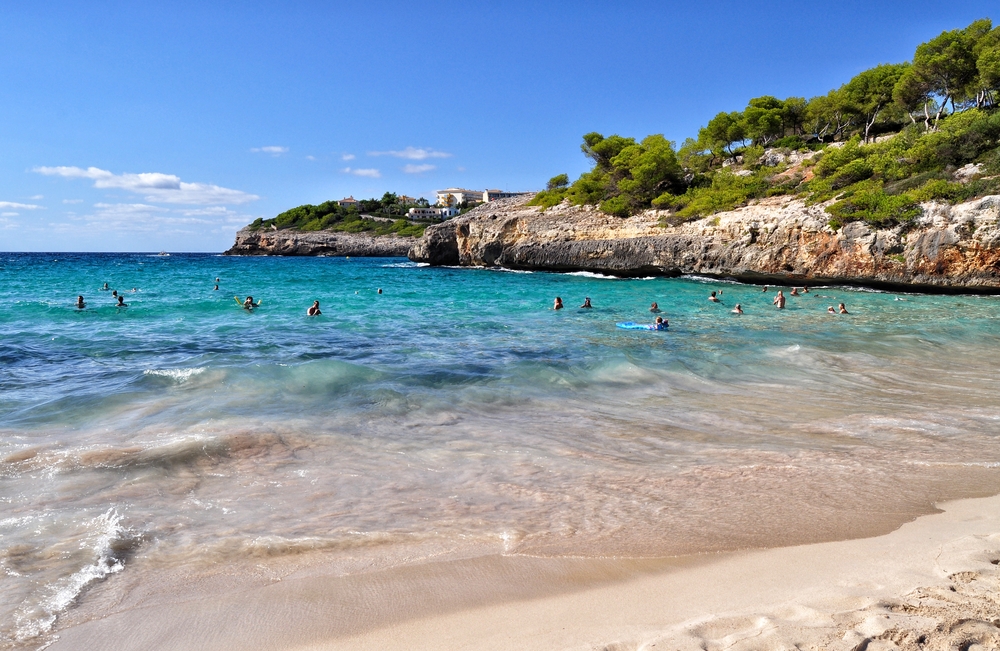 Turist rejste til Spanien for sydens sol – men så gik alt galt