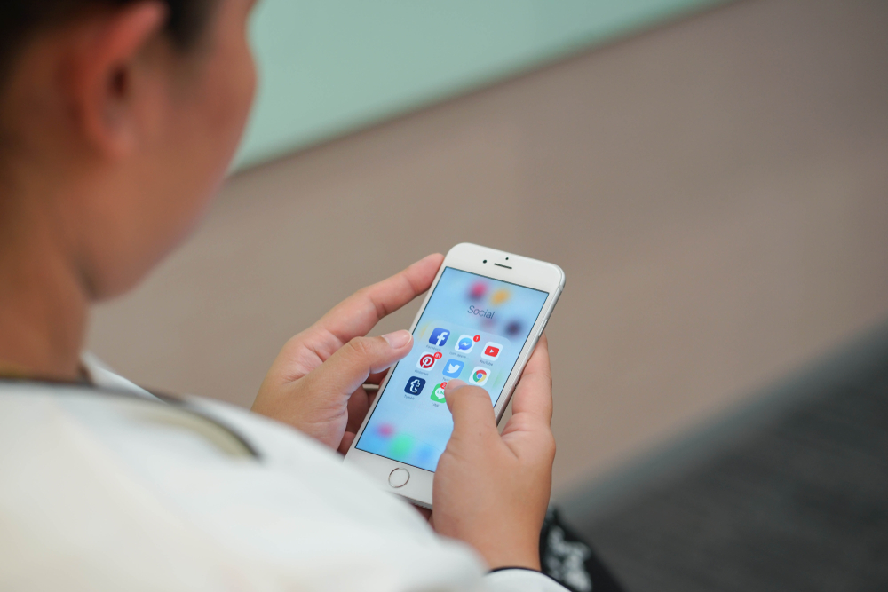 iPhone-brugere ødelægger batteriets levetid med denne simple handling: Bør stoppe straks
