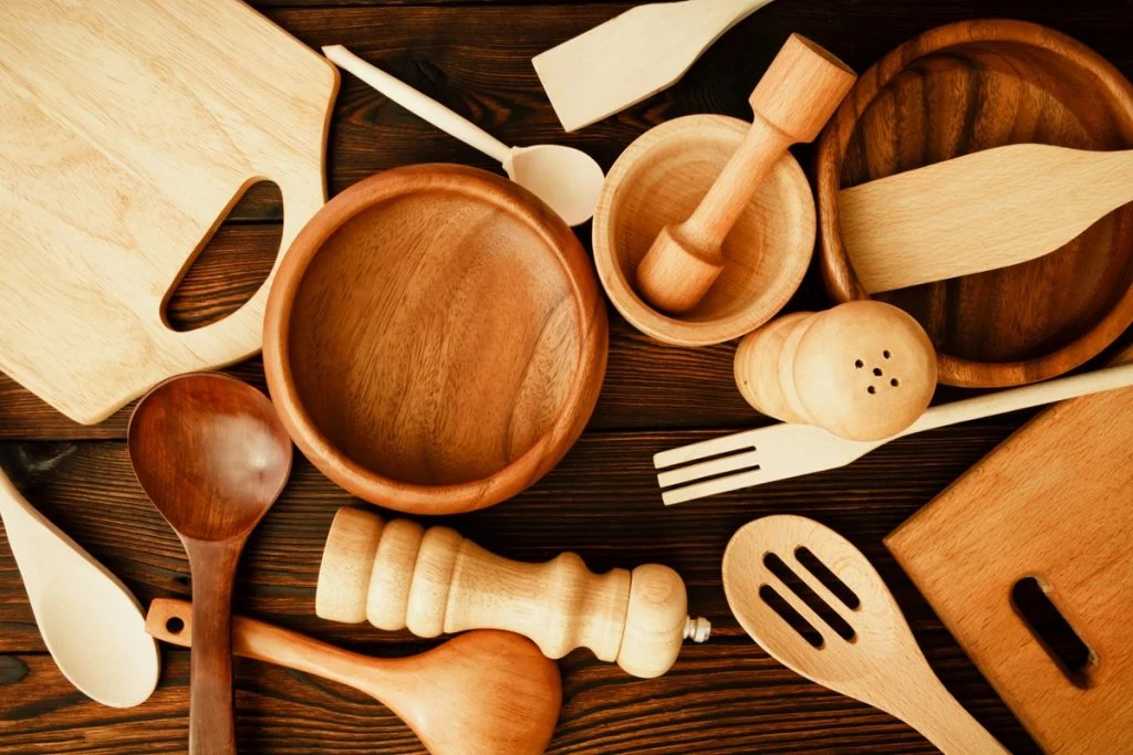 Har du også køkkenredskaber af træ? Få dem ordentligt rene med kun én ingrediens