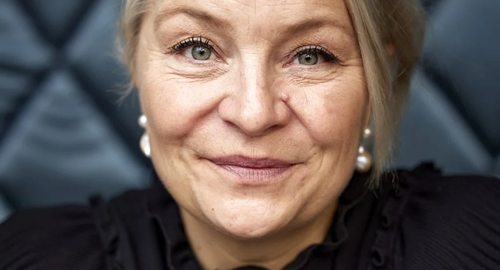 Signe Lindkvist deler sommer-billede: Overlader meget lidt til fantasien