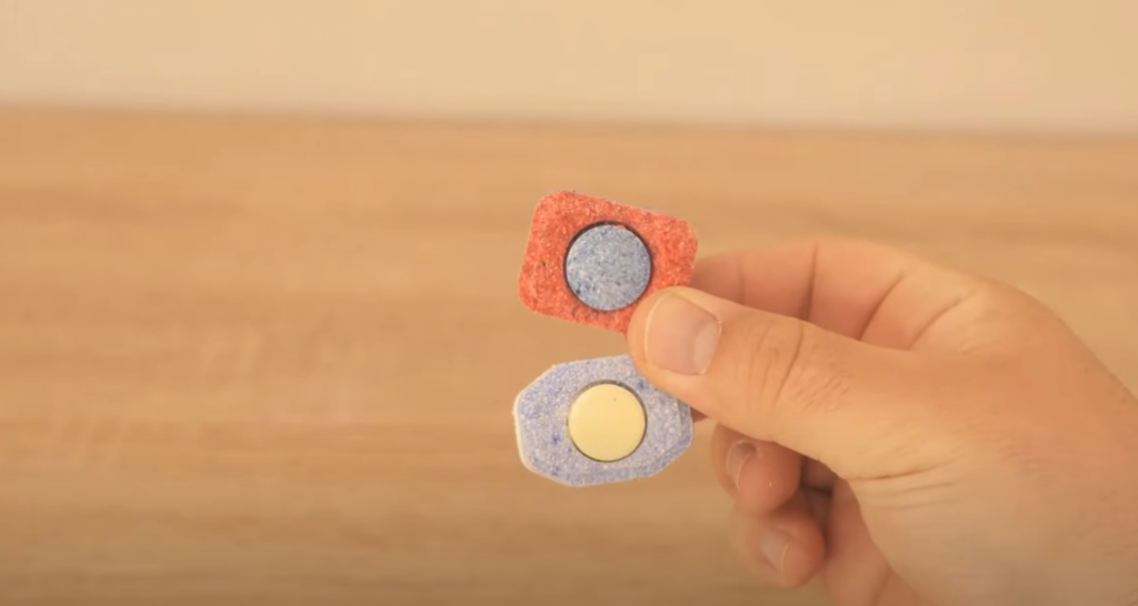 Når du har set dette, vil du nok aldrig bruge dine penge på opvasketabs igen