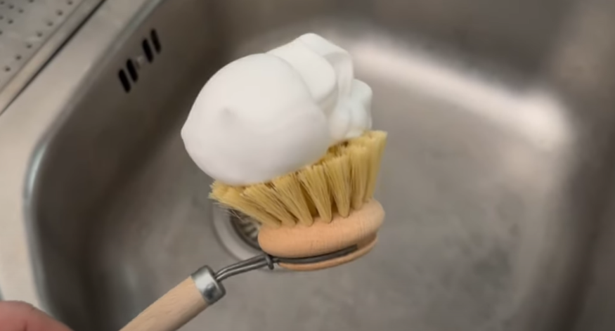 Smør barberskum i din håndvask: Du kommer ikke til at fortryde det