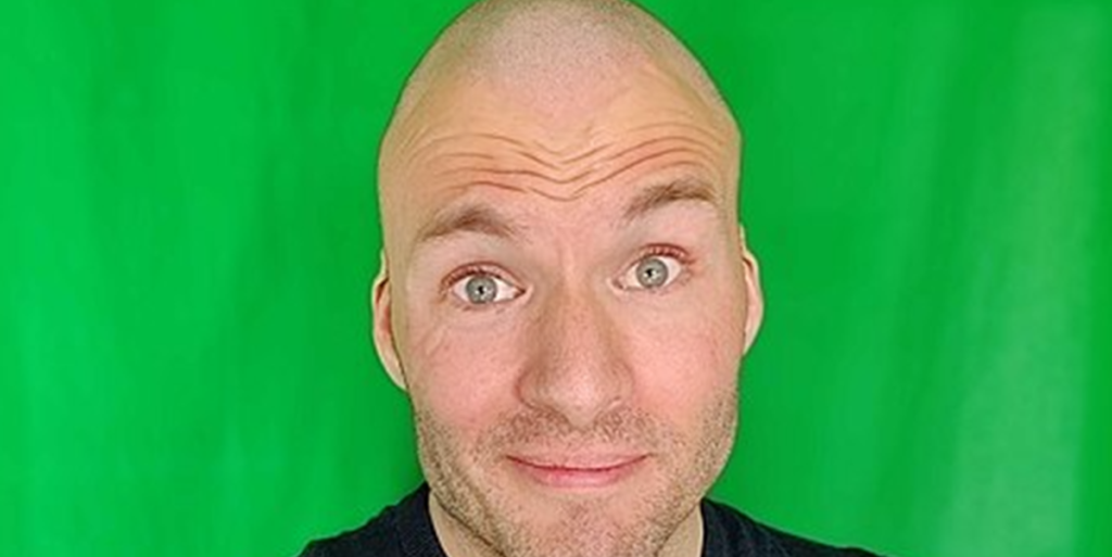 Simon Talbot har fået lavet skønhedsoperation: “Ikke noget, som folk skilter med”