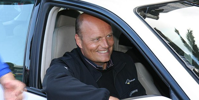 Bjarne Riis vækker opsigt med overraskende Tour de France-melding