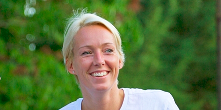 44-årige Katrine Lunde får utallige af de samme beskeder: “Hvorfor er du her?”