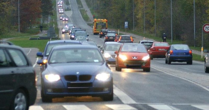 Biltema opfordrer bilister: Dette skal skiftes i bilen nu