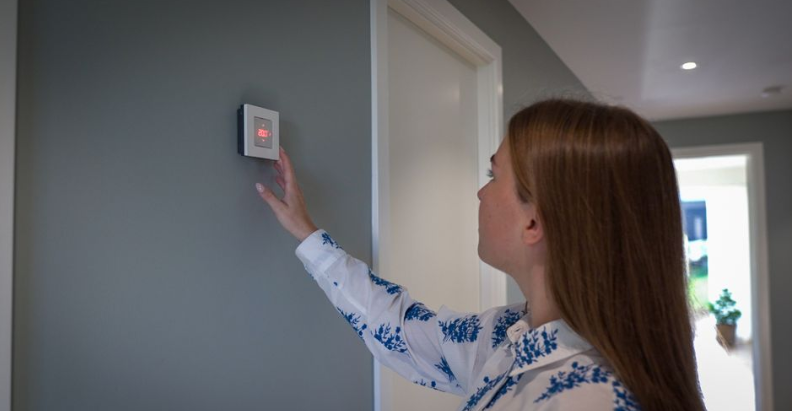 Du vil ikke lægge mærke til det: Sådan reducerer du varmeregningen med 5%