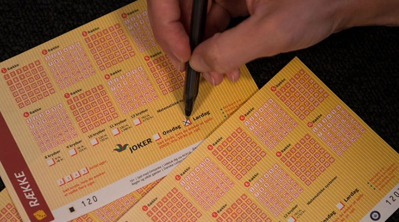 Mand vinder 7,2 millioner kroner i Lotto: Hele kontoret var på medhør, da han fik beskeden