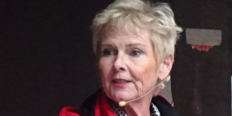 Hun sagde undskyld: Nu kalder hun det en fejl