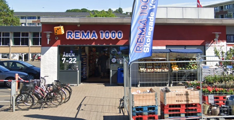 Rema 1000-butik efterlyser kunde: “Jeg vil rigtig gerne give dig en undskyldning”