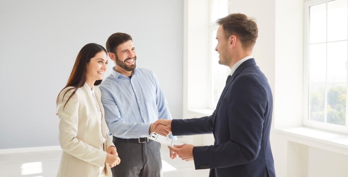 33-årige Victoria vil selv sælge sin bolig: Derfor undgår hun en ejendomsmægler