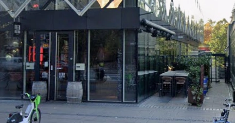 Kendiskok raser over ny tendens hos restaurantbesøgende: “Det kan man ikke være bekendt”