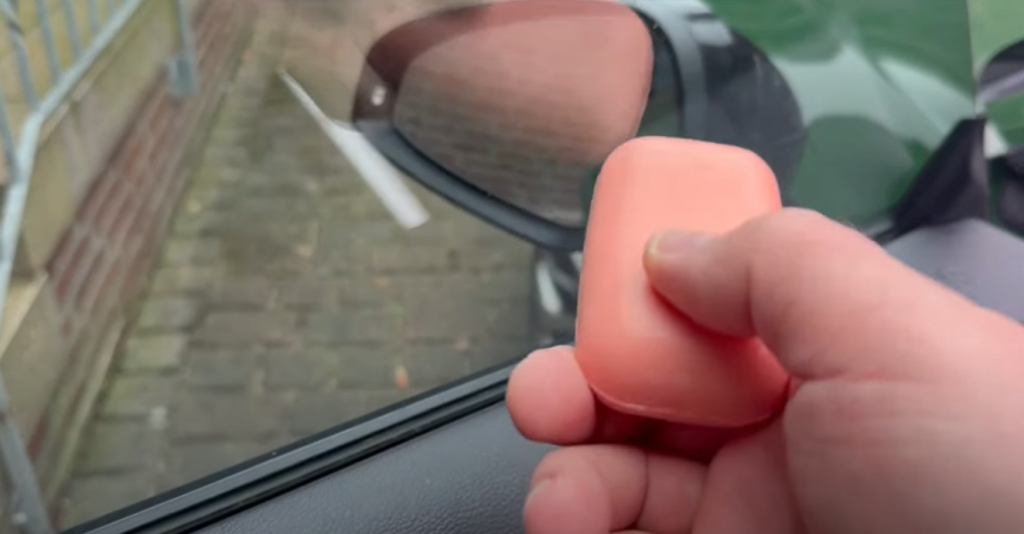 Ikke kun for duften: Derfor skal alle have et stykke sæbe liggende i bilen