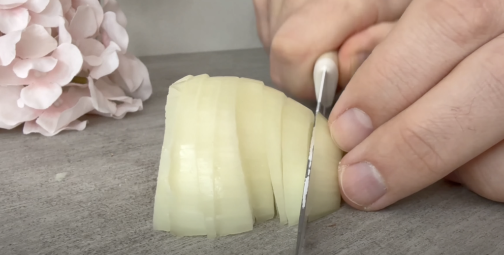 ‘Ikke flere tårer, når du hakker løg – 4 hemmelige tricks’
