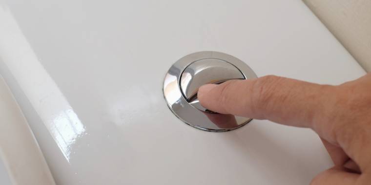 Sofie kunne ikke skylle ud i toilettet: Så gjorde hun et chokerende fund