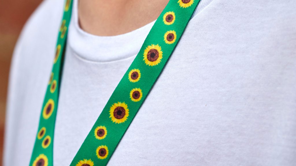 Den har været her i 5 år: Nu åbner fortvivlet mor op om solsikkesnoren