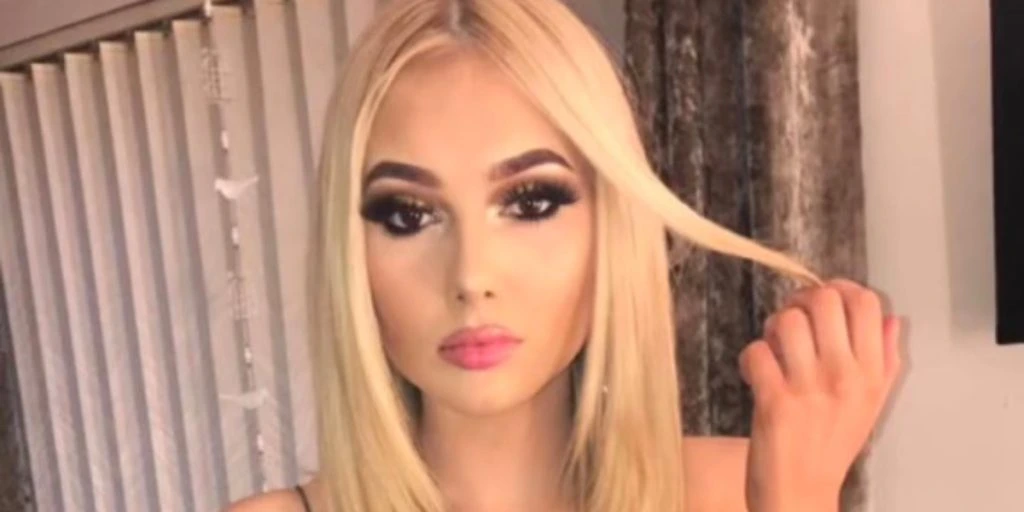 Hun stoppede med at farve hår og bruge makeup: Nu er hun ikke til at kende