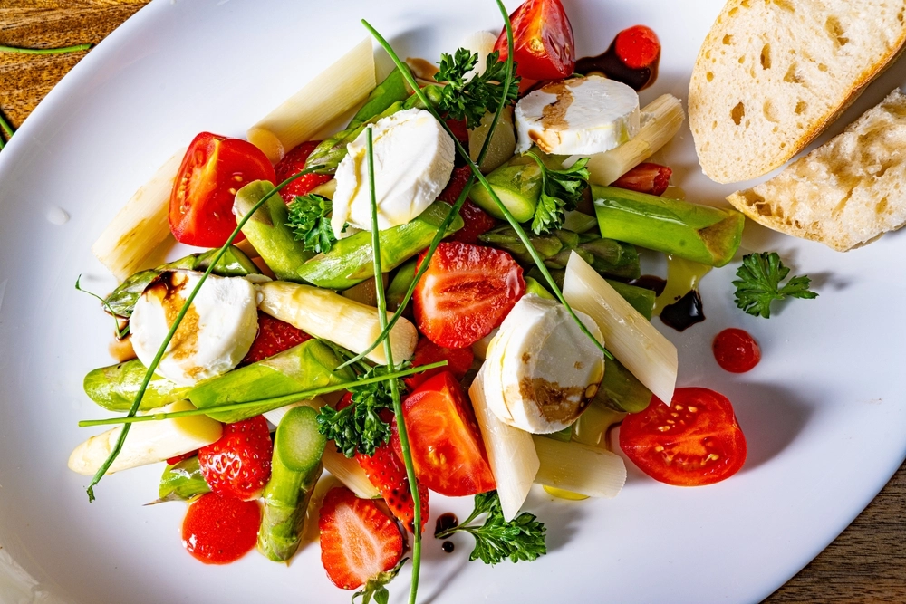 Hold dig sund med disse: 12 ingredienser til sund, nem og velsmagende mad